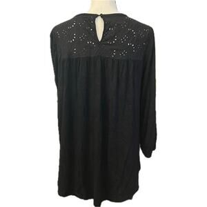 DANIEL RAINN Eyelet Back Yoke Shirt Blouse Sz L Black Popover Casual Boho